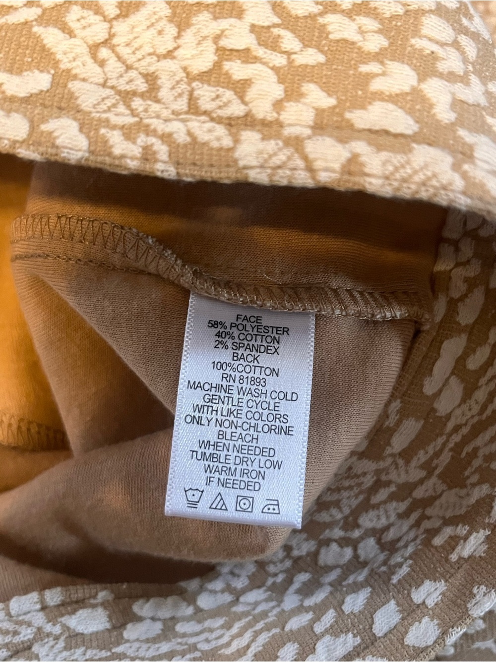 Isaac Mizrahi Beige and White animal Print Jacket woman’s size 1X - Picture 5 of 5